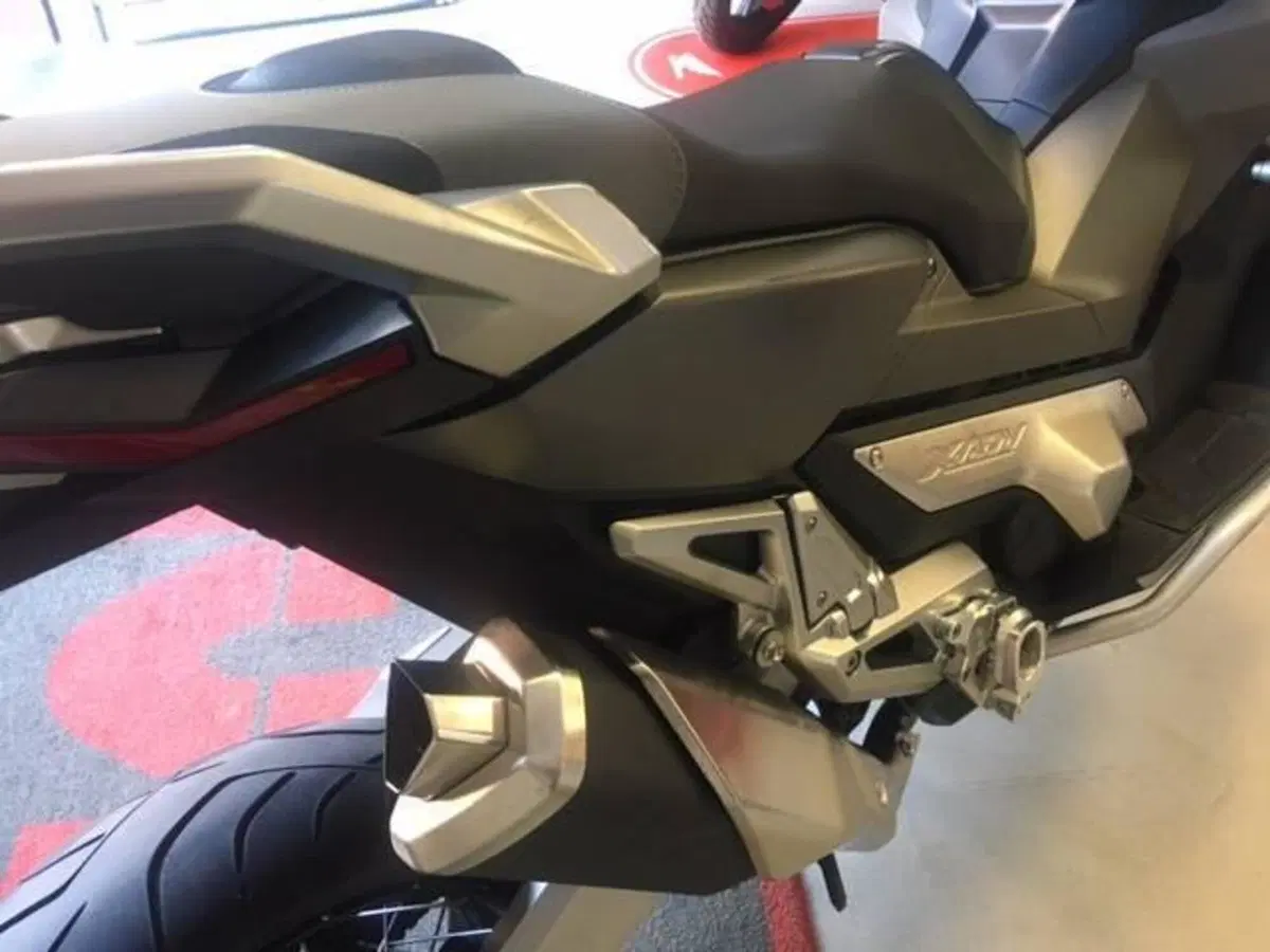 Honda X-ADV 750 (2017) (5)