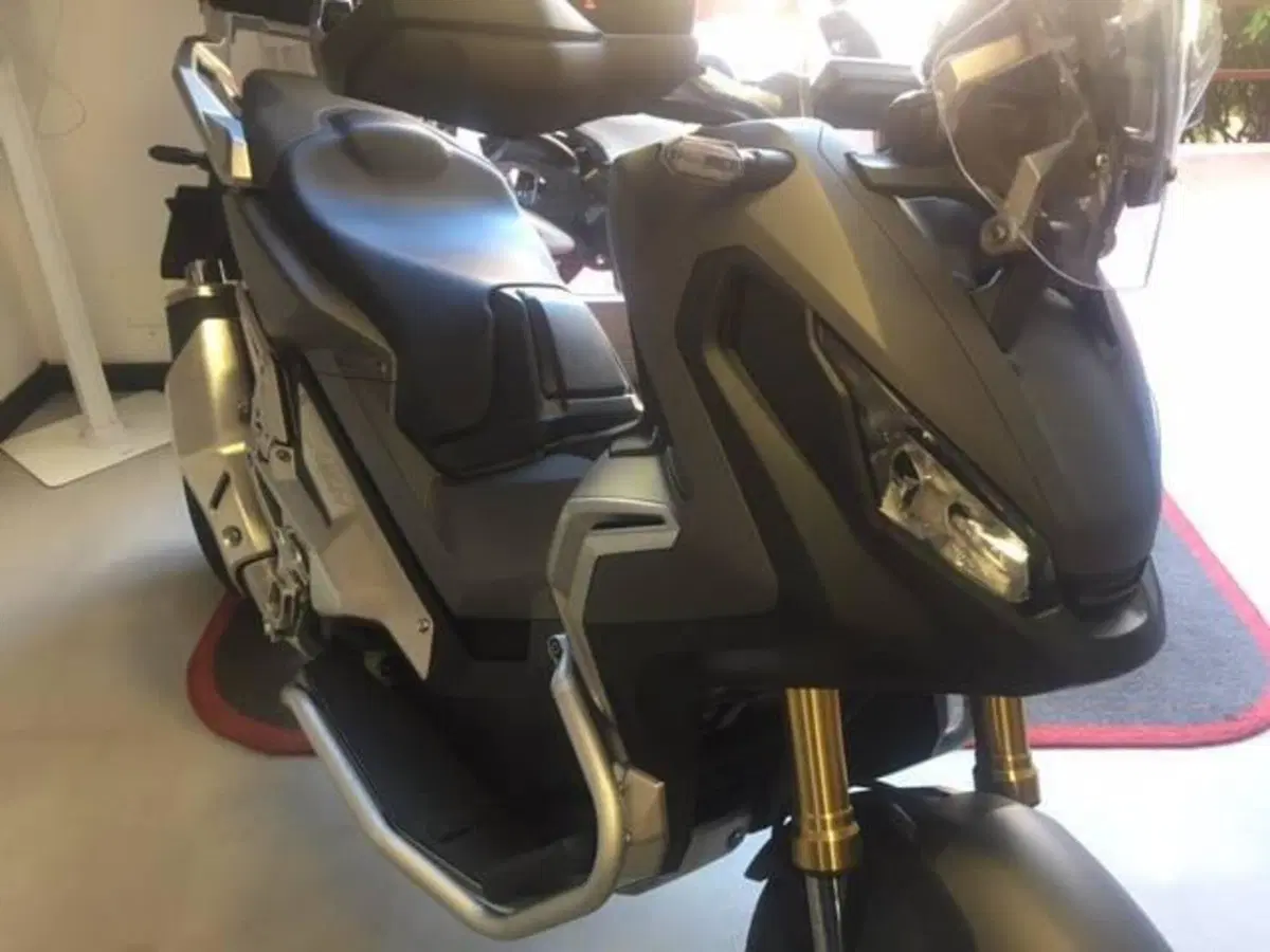 Honda X-ADV 750 (2017) (6)