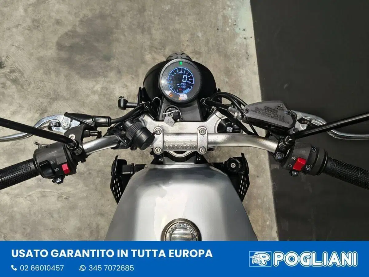 Brixton Motorcycles Crossfire 500 (2021 - 25) (10)