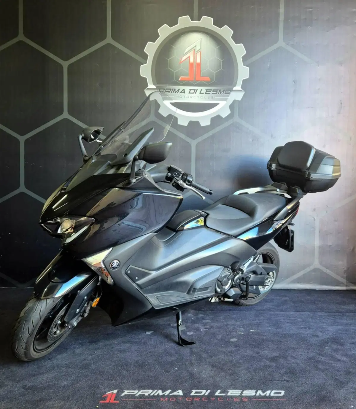 Yamaha T-Max 530 SX (2017 - 19) (3)