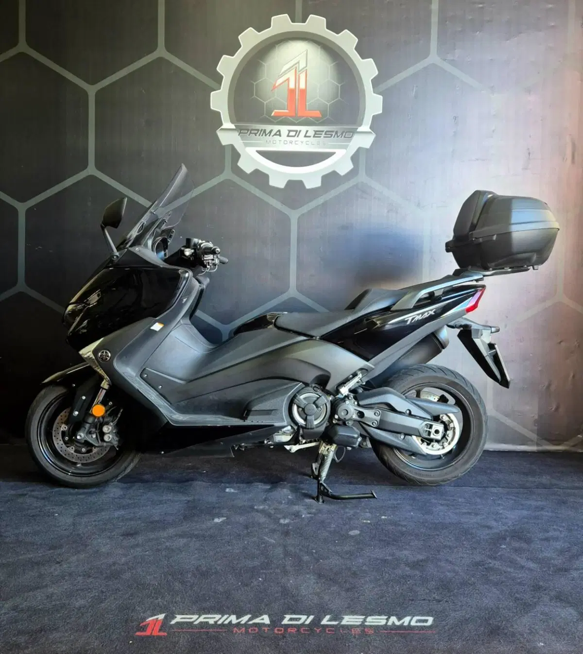 Yamaha T-Max 530 SX (2017 - 19) (2)