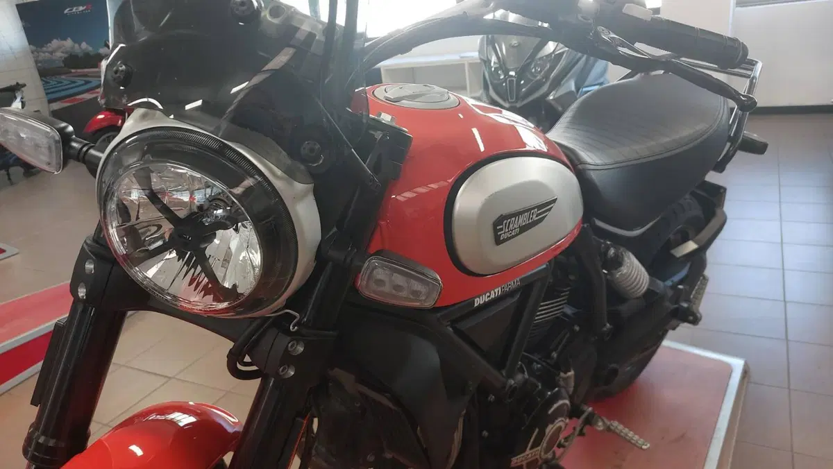 Ducati Scrambler 800 Icon (2017 - 20) (4)