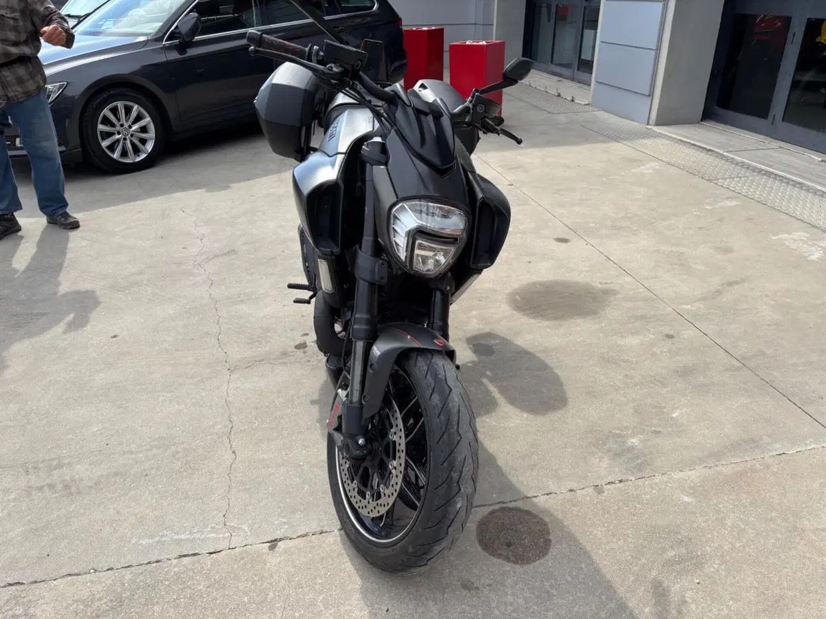 Ducati Diavel 1200 Carbon (2017 - 18) (3)