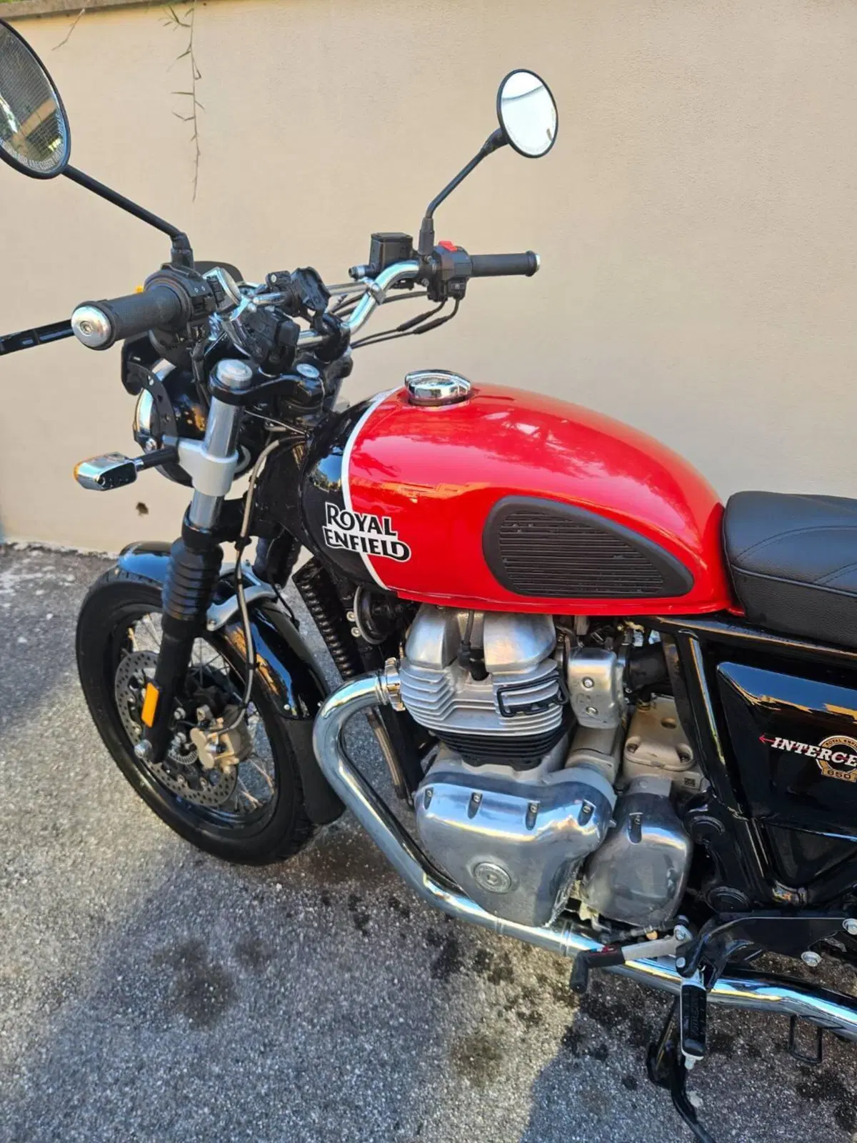Royal Enfield Interceptor 650 (2019 - 20) (2)