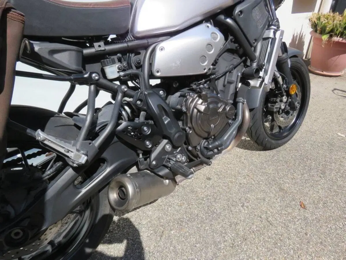 Yamaha XSR 700 ABS (2016 - 20) (15)