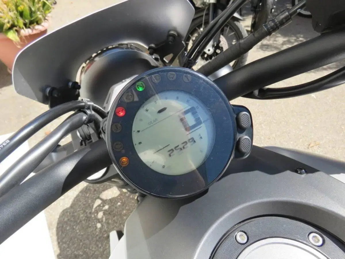 Yamaha XSR 700 ABS (2016 - 20) (16)
