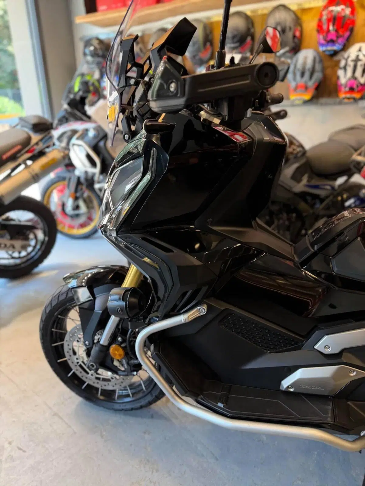 Honda X-ADV 750 DCT Travel (2021 - 24) (10)