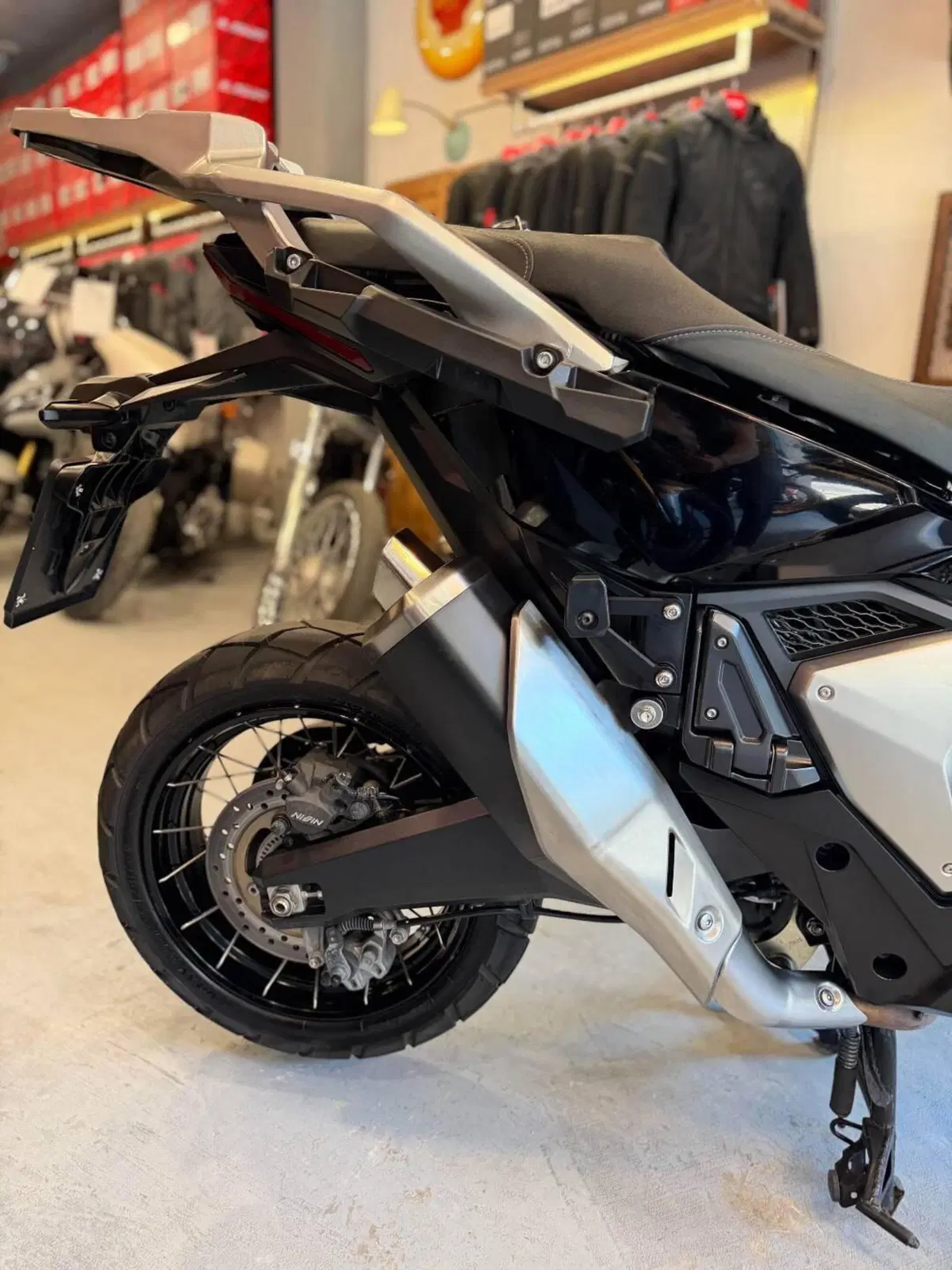 Honda X-ADV 750 DCT Travel (2021 - 24) (14)