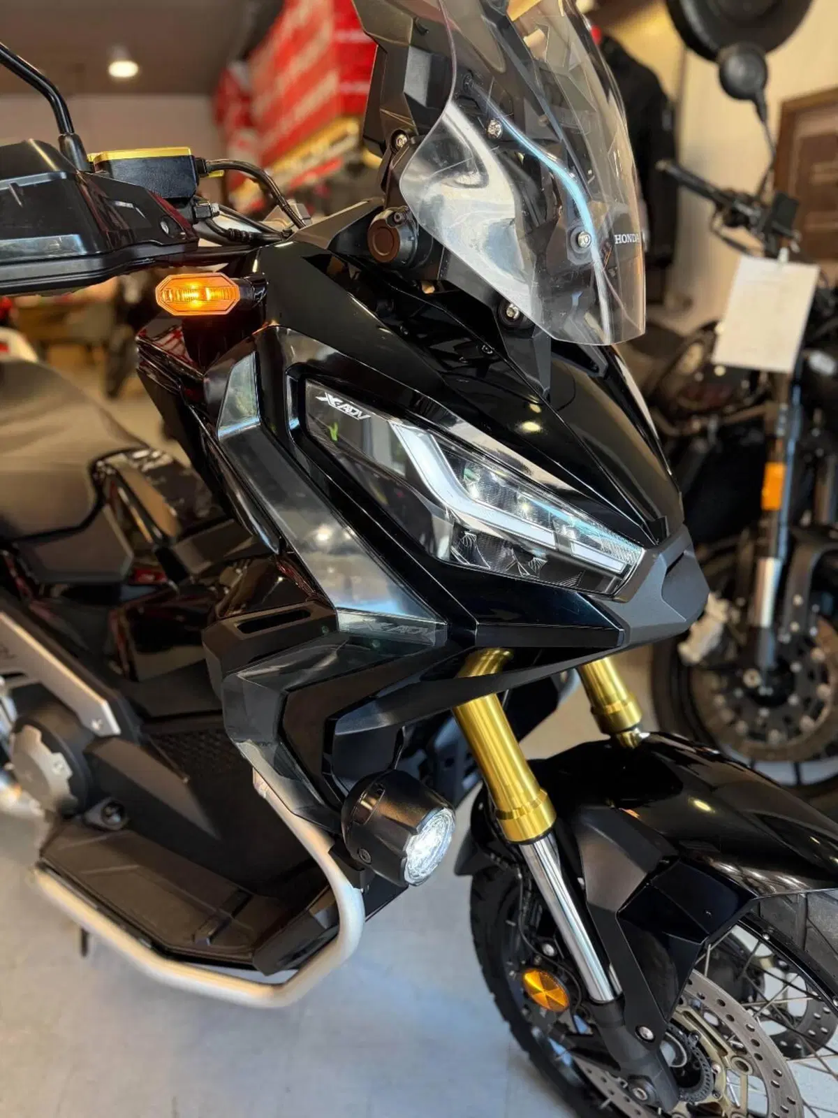 Honda X-ADV 750 DCT Travel (2021 - 24) (16)