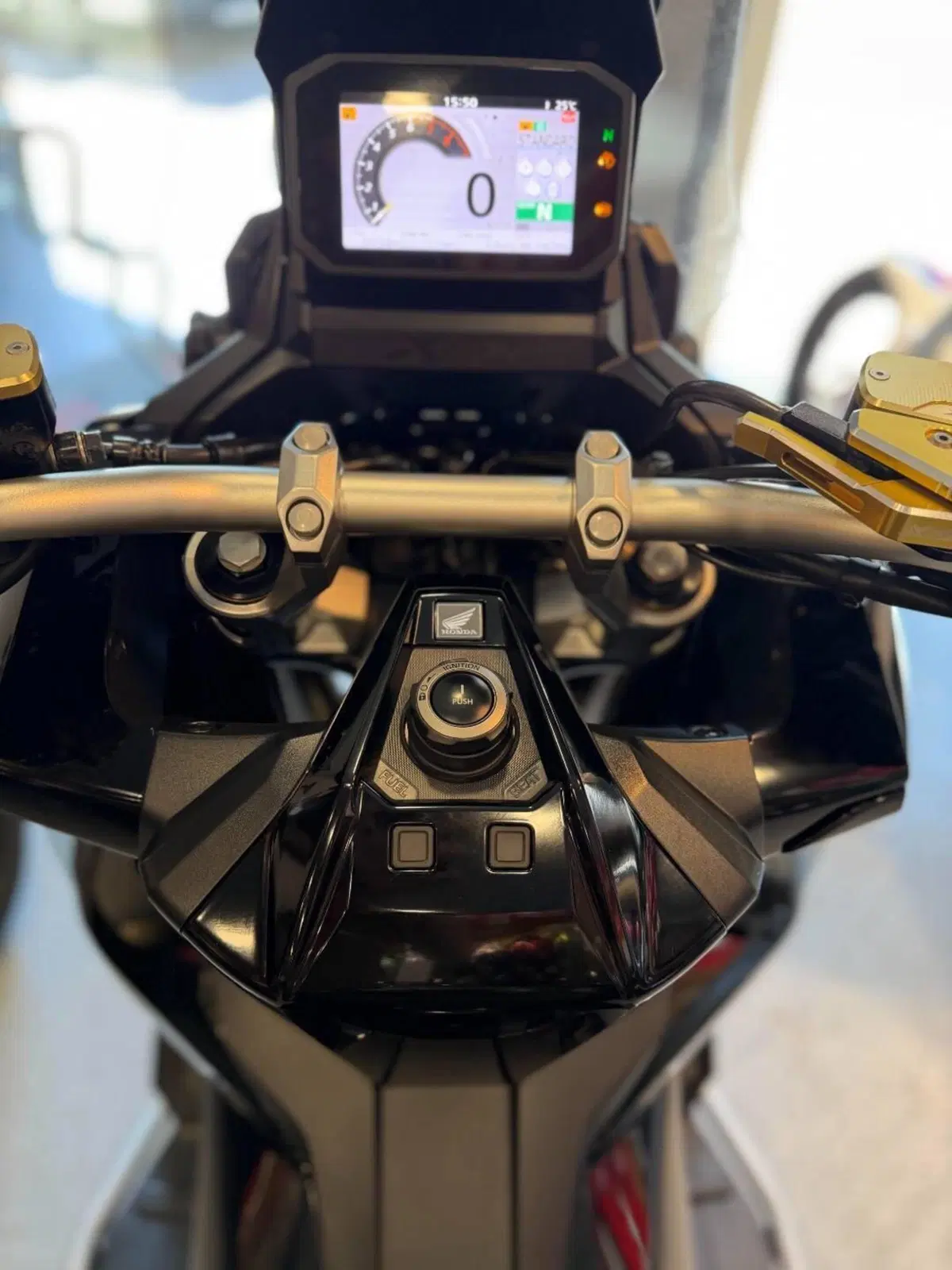 Honda X-ADV 750 DCT Travel (2021 - 24) (18)