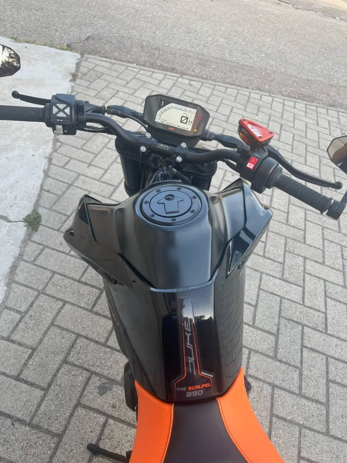KTM 890 Duke (2021 - 23) (6)