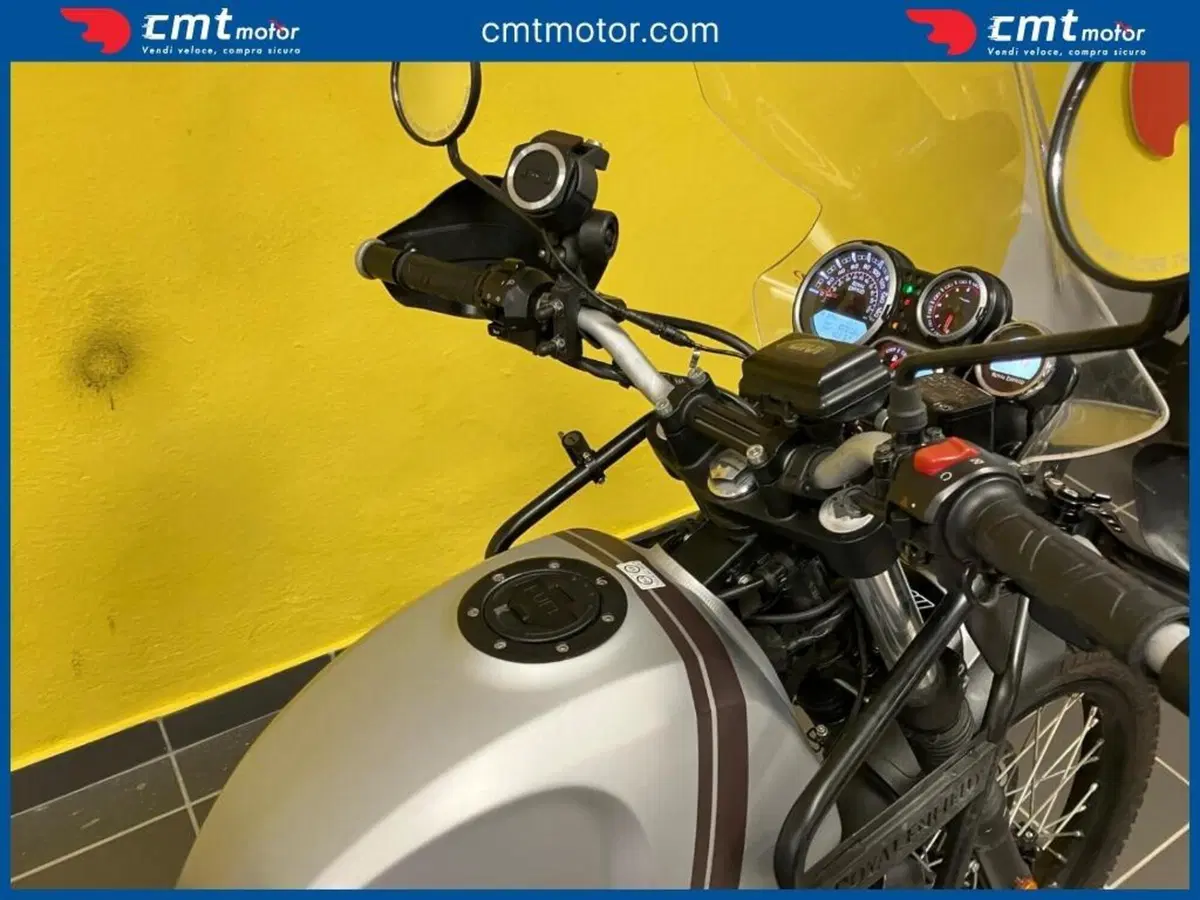 Royal Enfield Himalayan 411 (2021 - 24) (10)