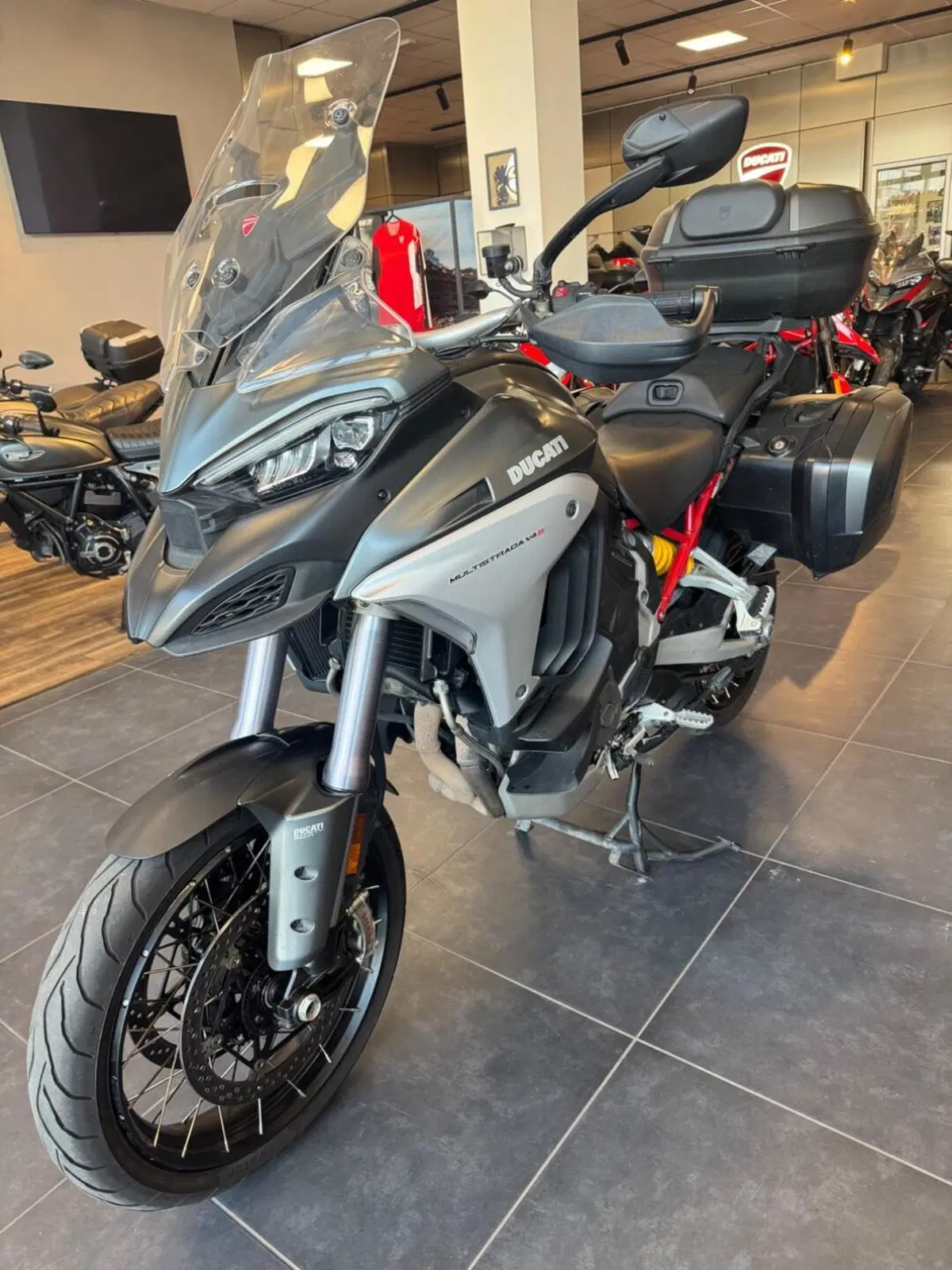 Ducati Multistrada V4 S (2021 - 24) (14)