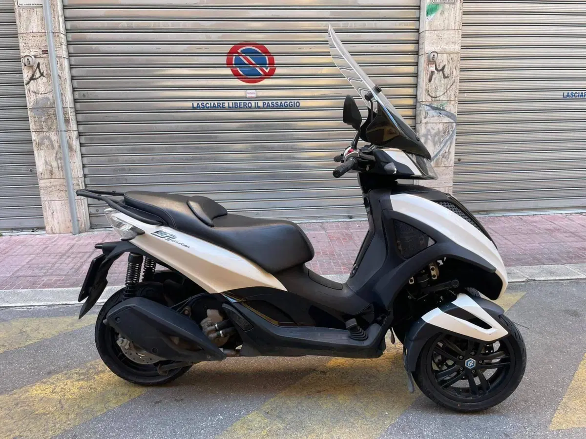 Piaggio Mp3 300 ie Yourban ERL (2011 - 17)