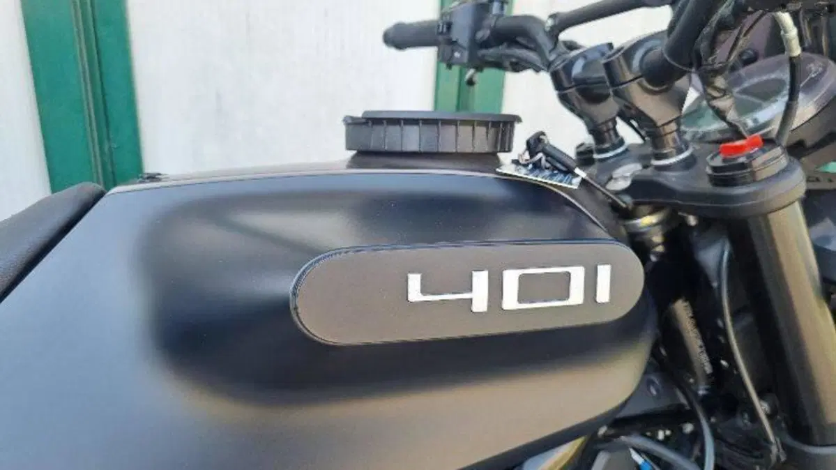 Husqvarna Svartpilen 401 (2021 - 23) (7)