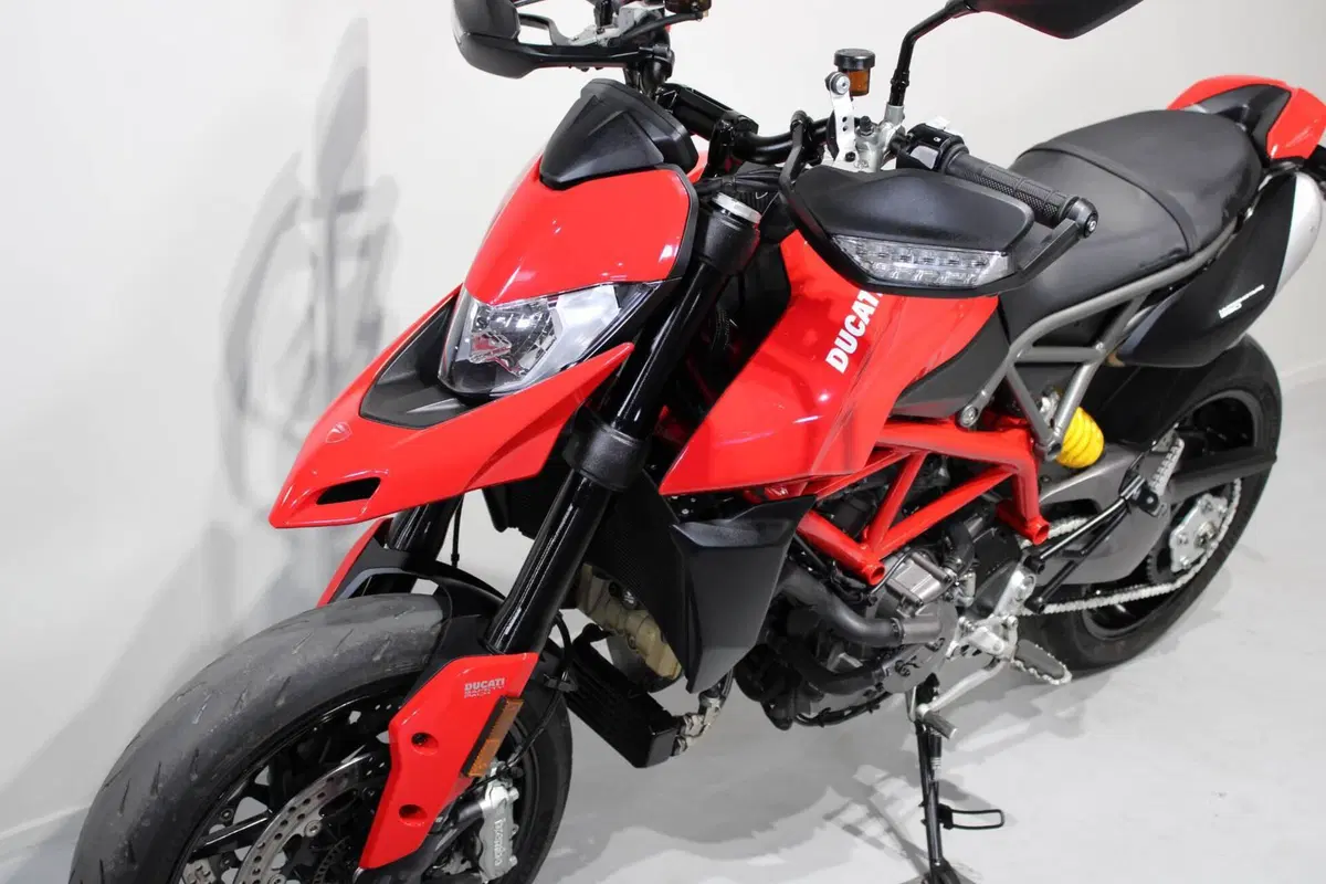 Ducati Hypermotard 950 (2019 - 20) (8)