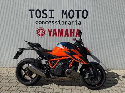 KTM 1290 Super Duke R (2021) usata