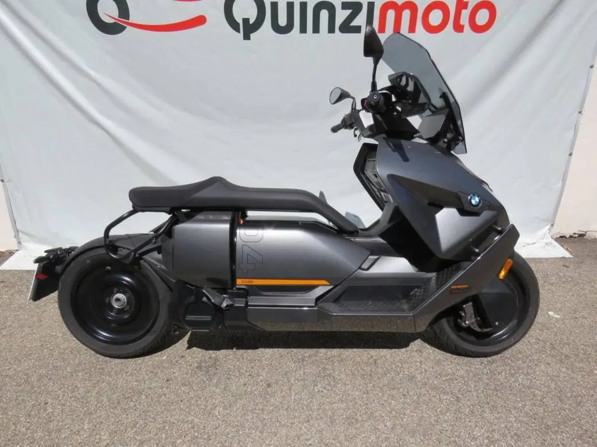 Bmw CE 04 (2021 - 25) (3)