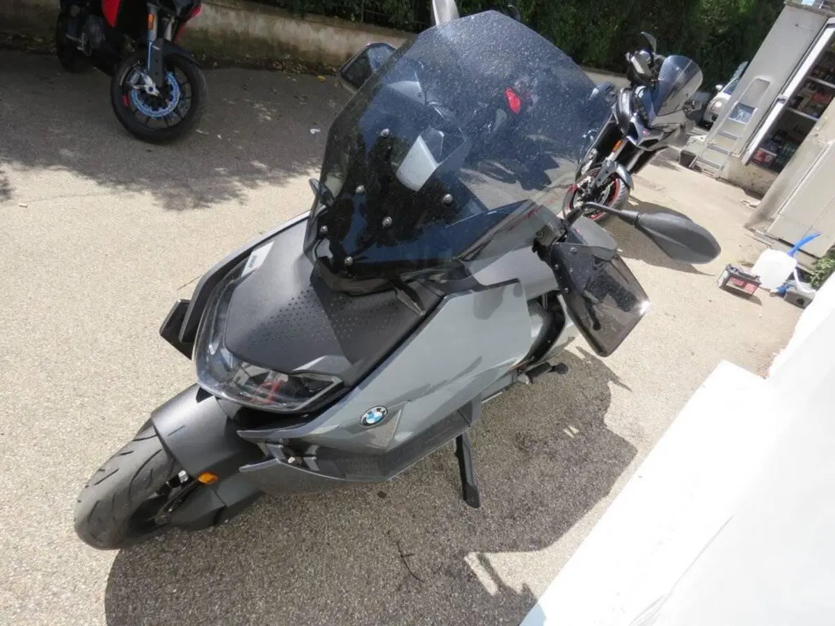 Bmw CE 04 (2021 - 25) (6)