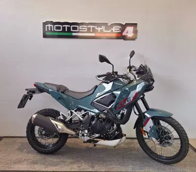Kawasaki KLE 500 SE (2026) nuova