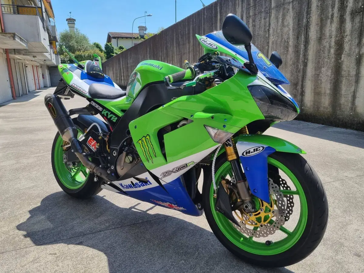 Kawasaki Ninja 1000 ZX-10R (2004 - 05) (5)