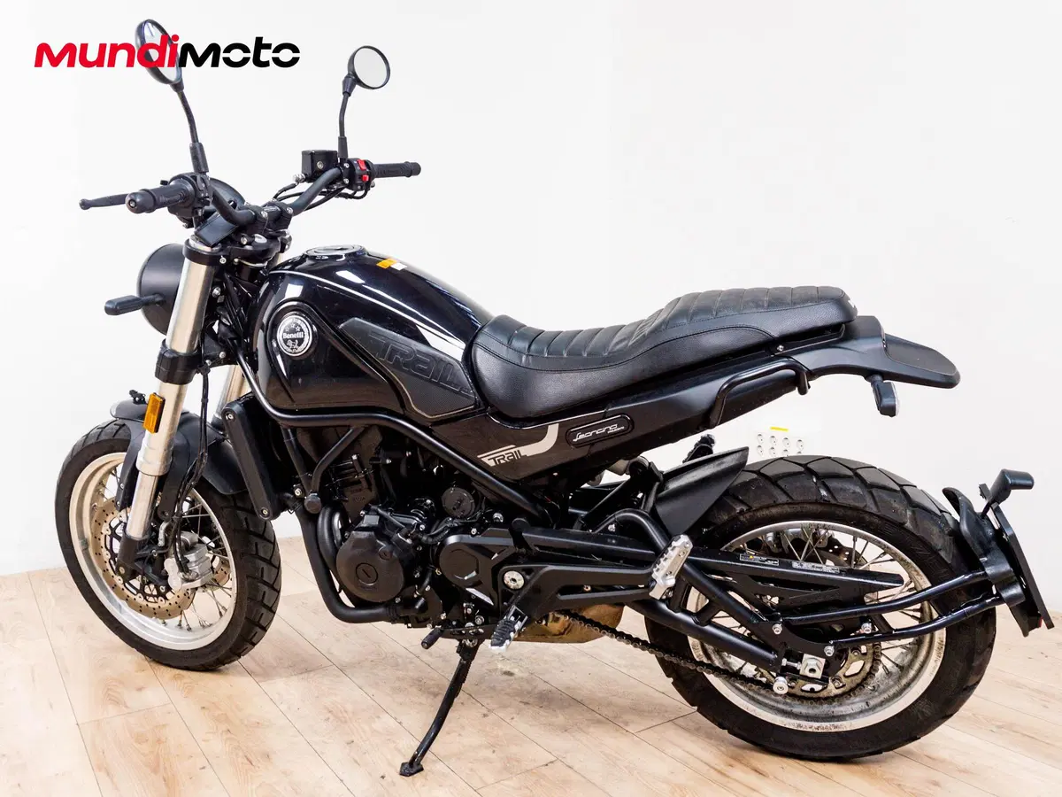 Benelli Leoncino 500 Trail (2021 - 26) (7)