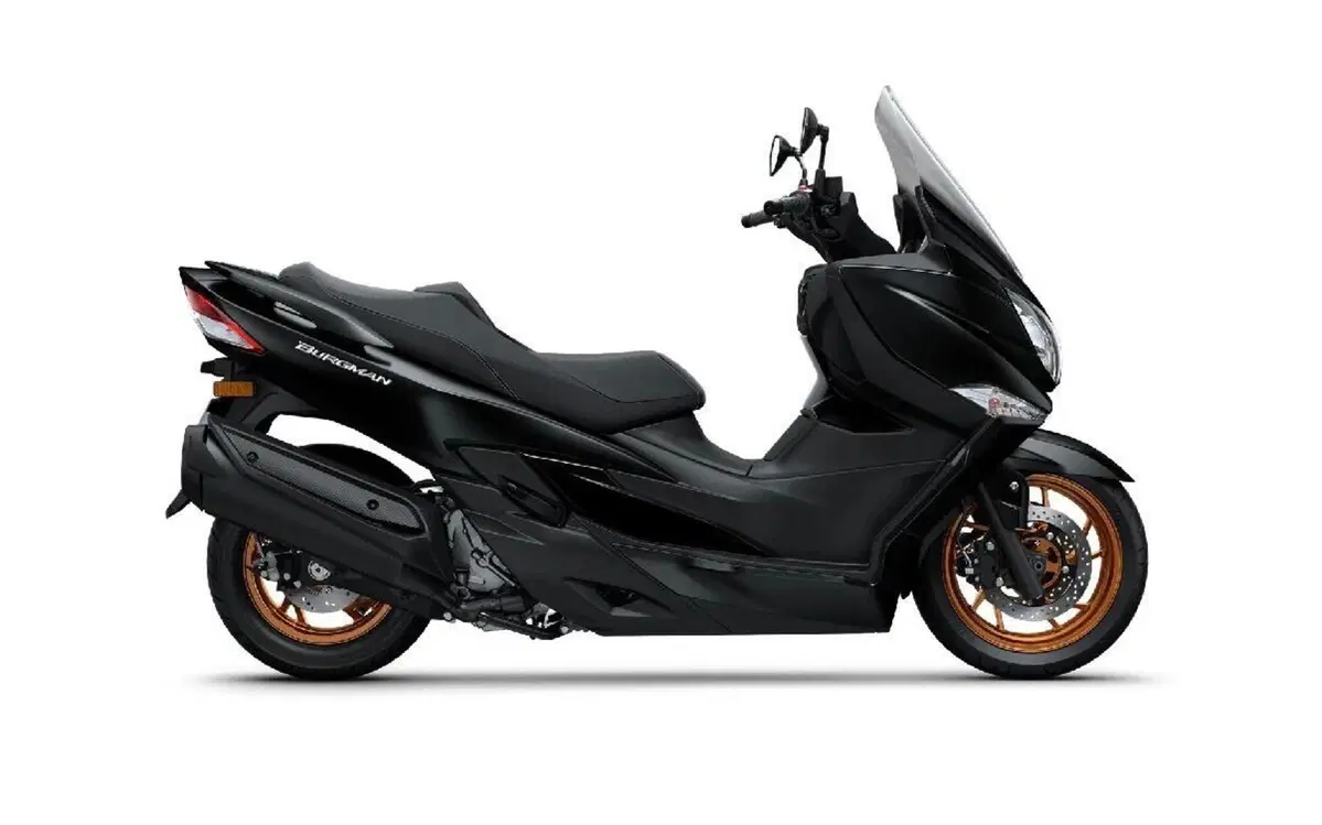 Suzuki Burgman 400 (2025 - 26) (3)