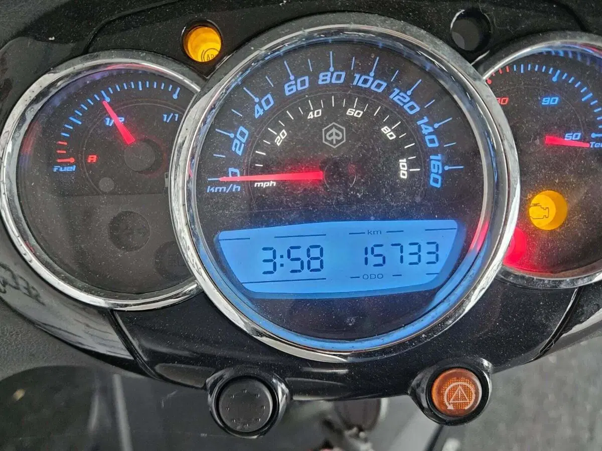 Piaggio Beverly 300 S (2021) (6)