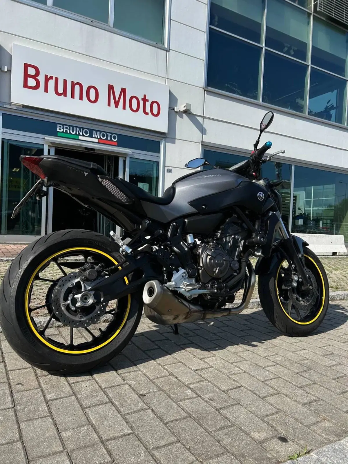 Yamaha MT-07 (2014 - 16) (4)