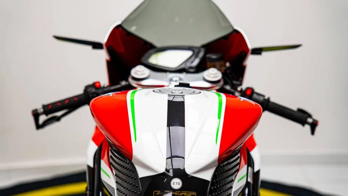 MV Agusta F3 675 RC (2019) (12)
