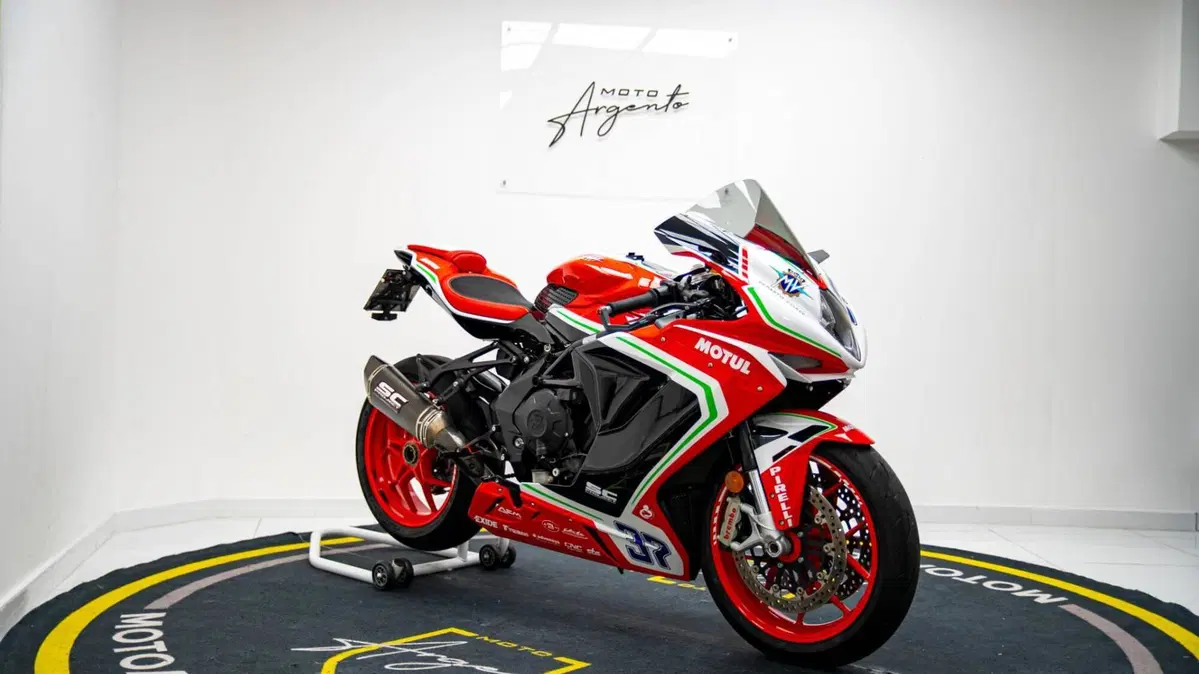 MV Agusta F3 675 RC (2019) (4)