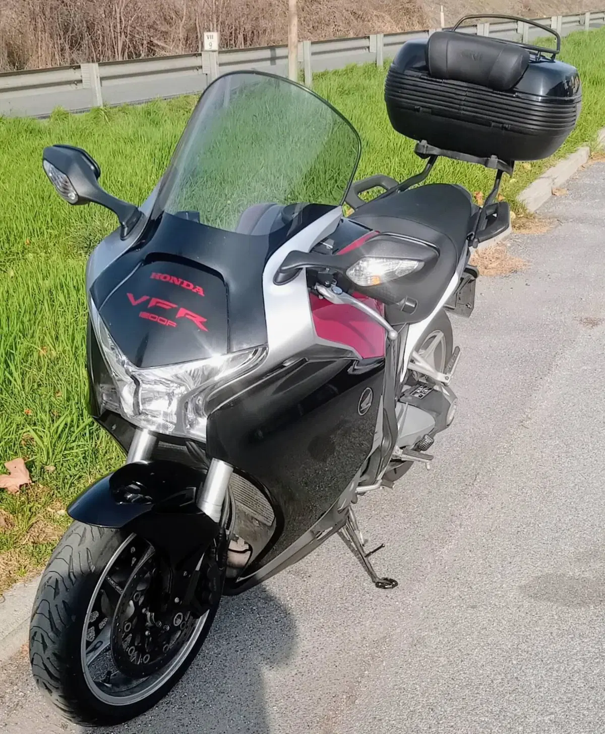 Honda VFR 1200 F ABS (2009 - 16) (2)