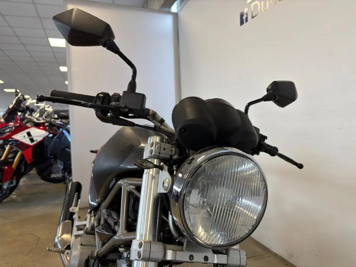 Ducati Monster 600 (1994 - 02) (4)