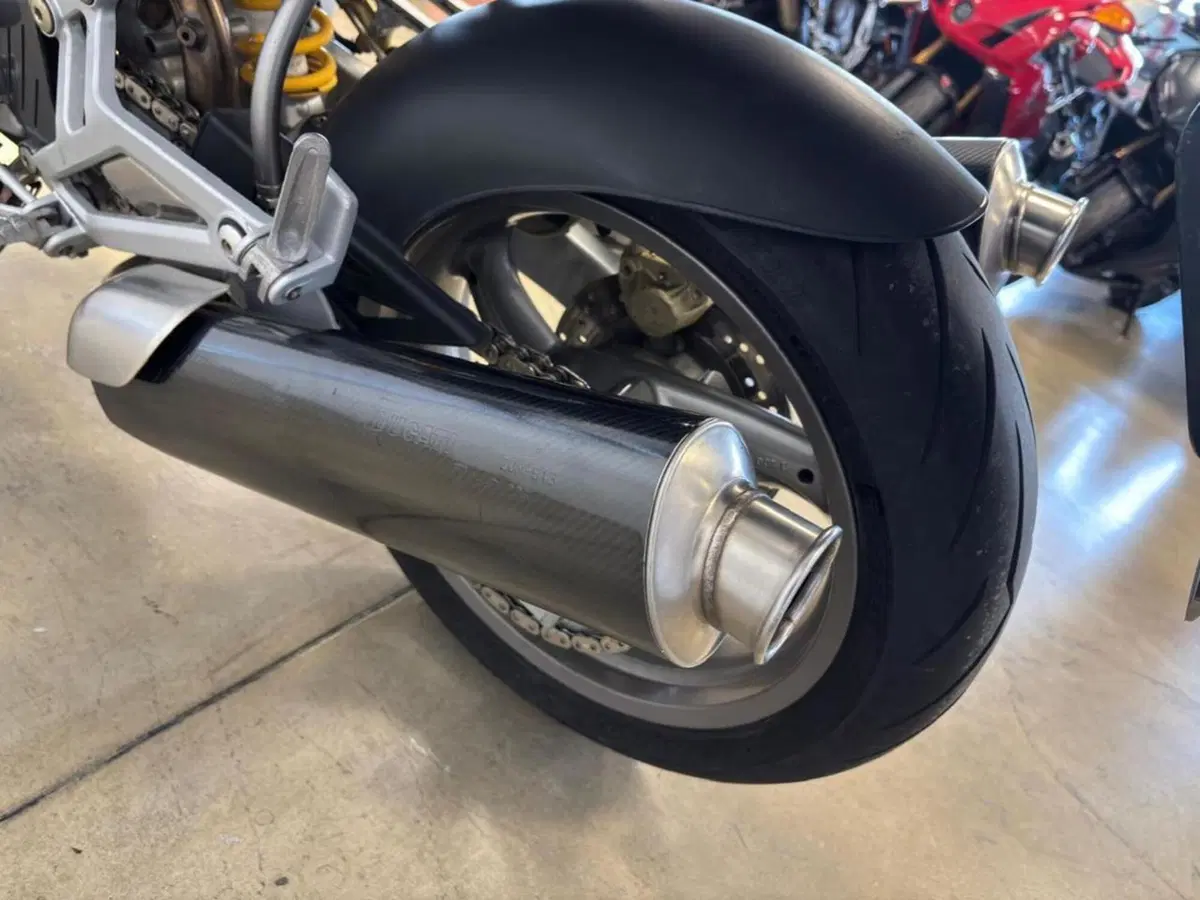 Ducati Monster 600 (1994 - 02) (8)