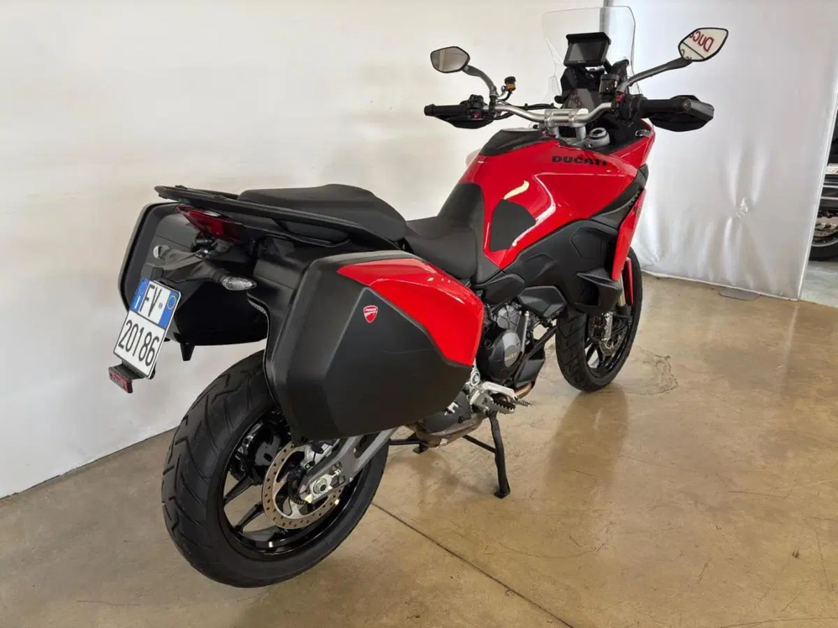 Ducati Multistrada V2 (2025 - 26) (5)