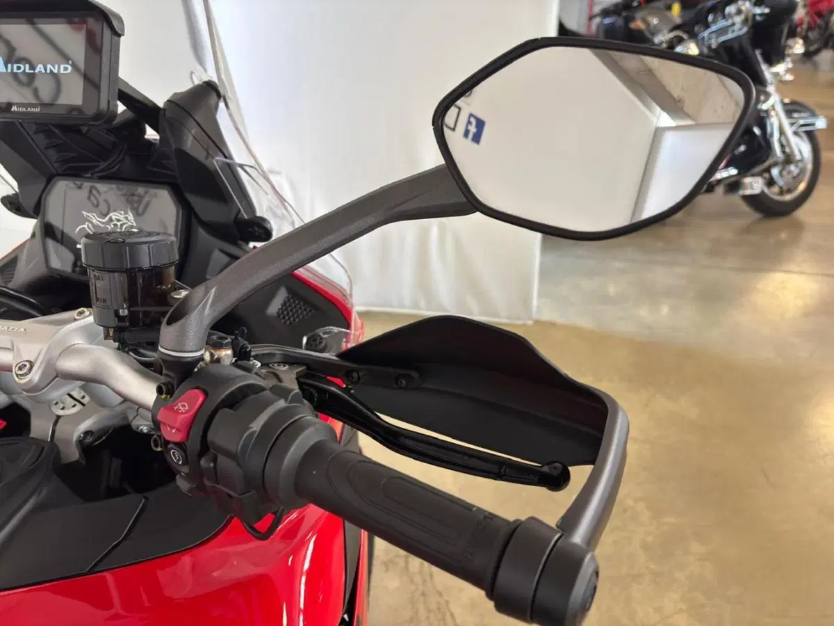 Ducati Multistrada V2 (2025 - 26) (9)