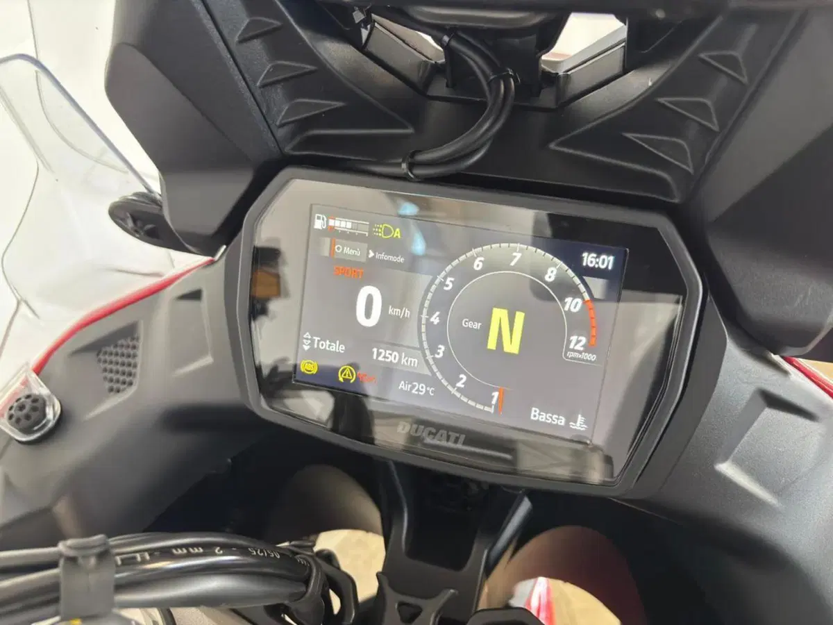 Ducati Multistrada V2 (2025 - 26) (6)