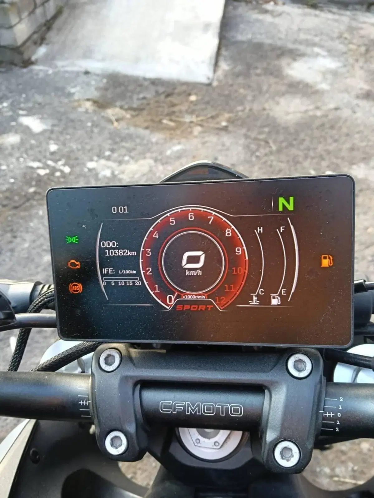 CFMOTO 300NK (2021 - 26) (3)