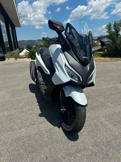 Honda Forza 350 (2025 - 26) usata