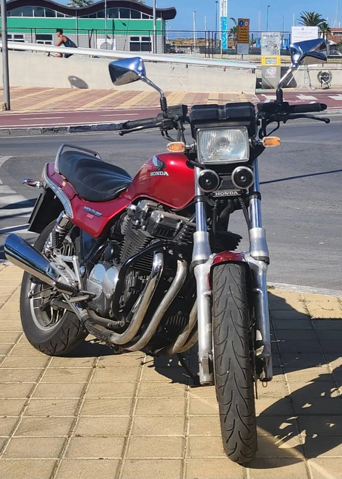 Honda Nighthawke