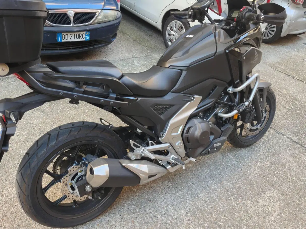 Honda NC 750 X DCT (2021 - 24) (3)