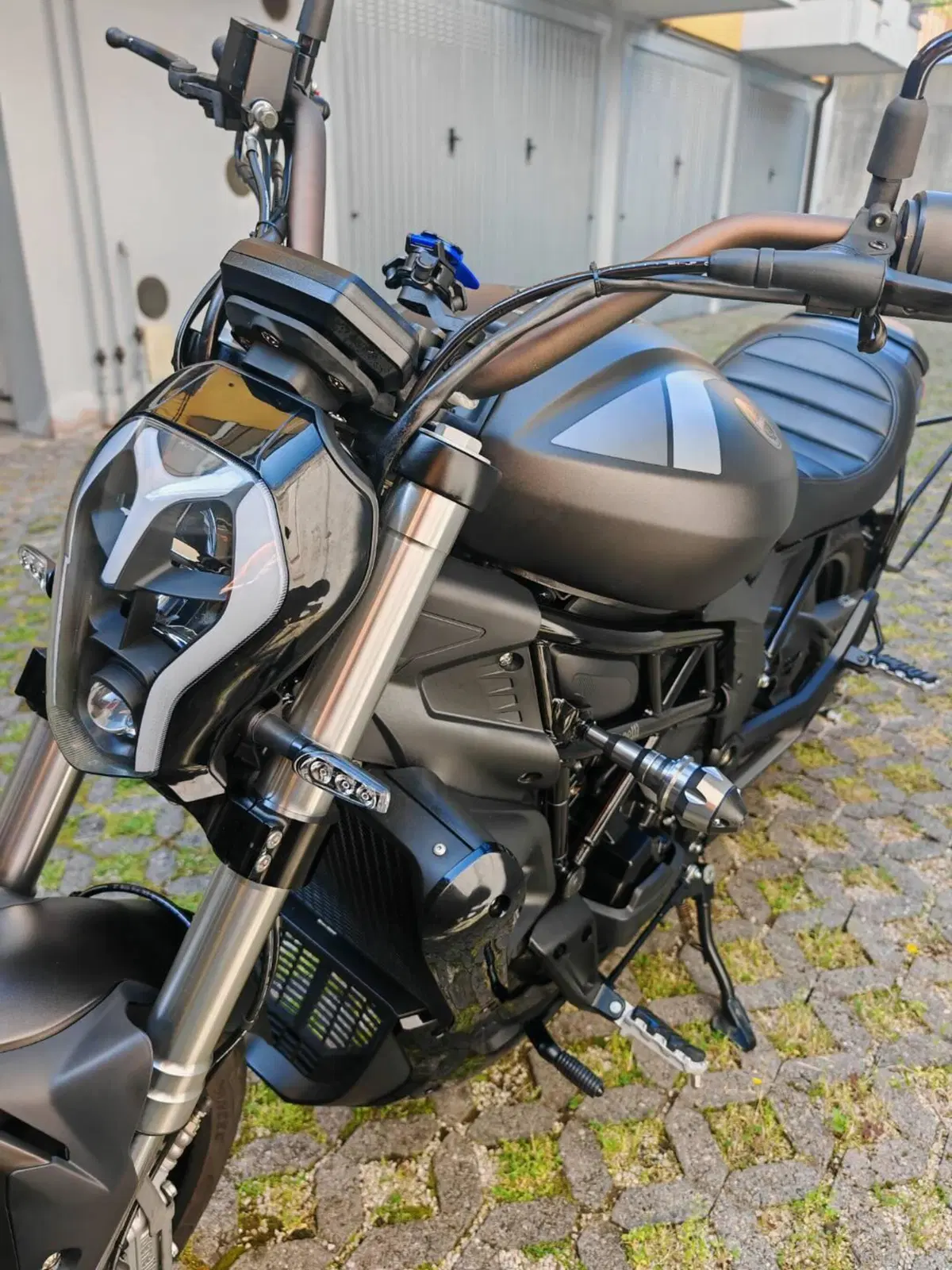 Benelli 502 C (2021 - 25) (4)
