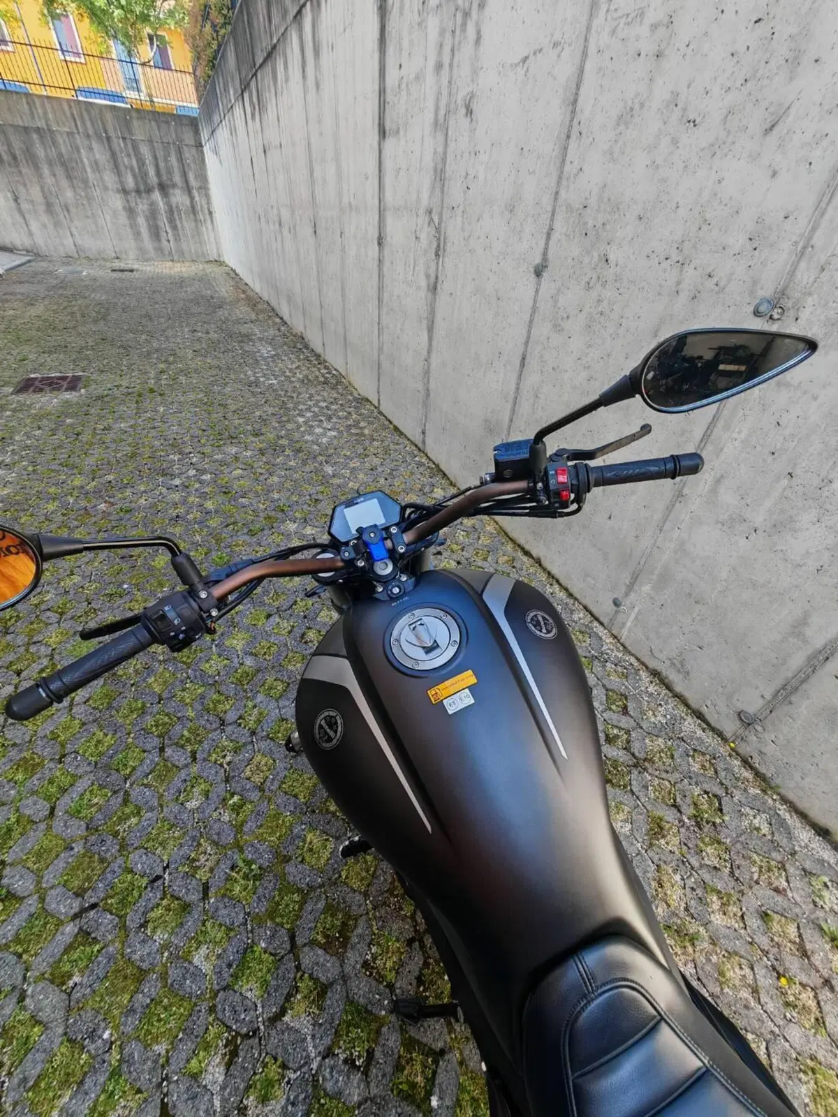 Benelli 502 C (2021 - 25) (12)