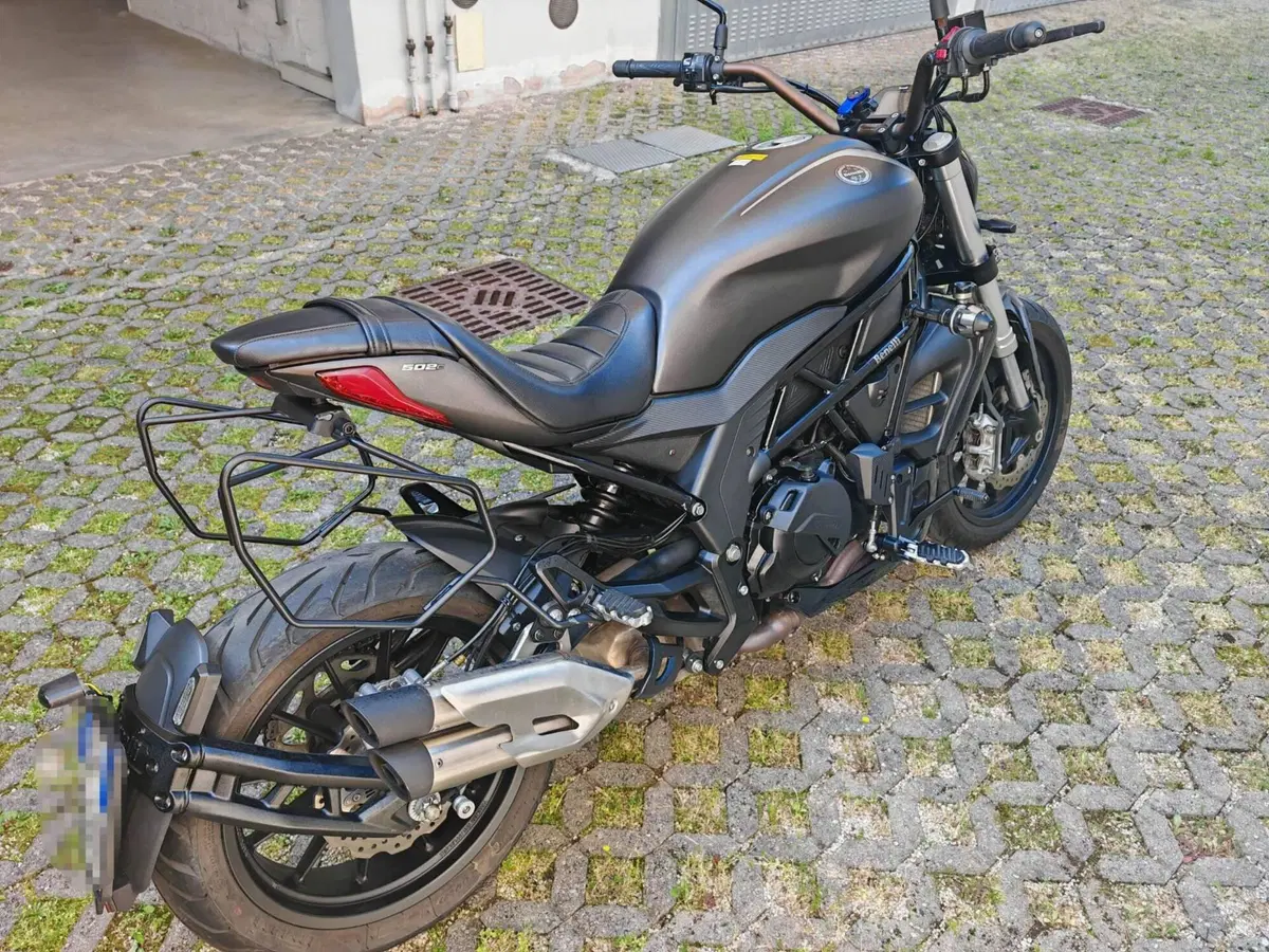 Benelli 502 C (2021 - 25) (14)
