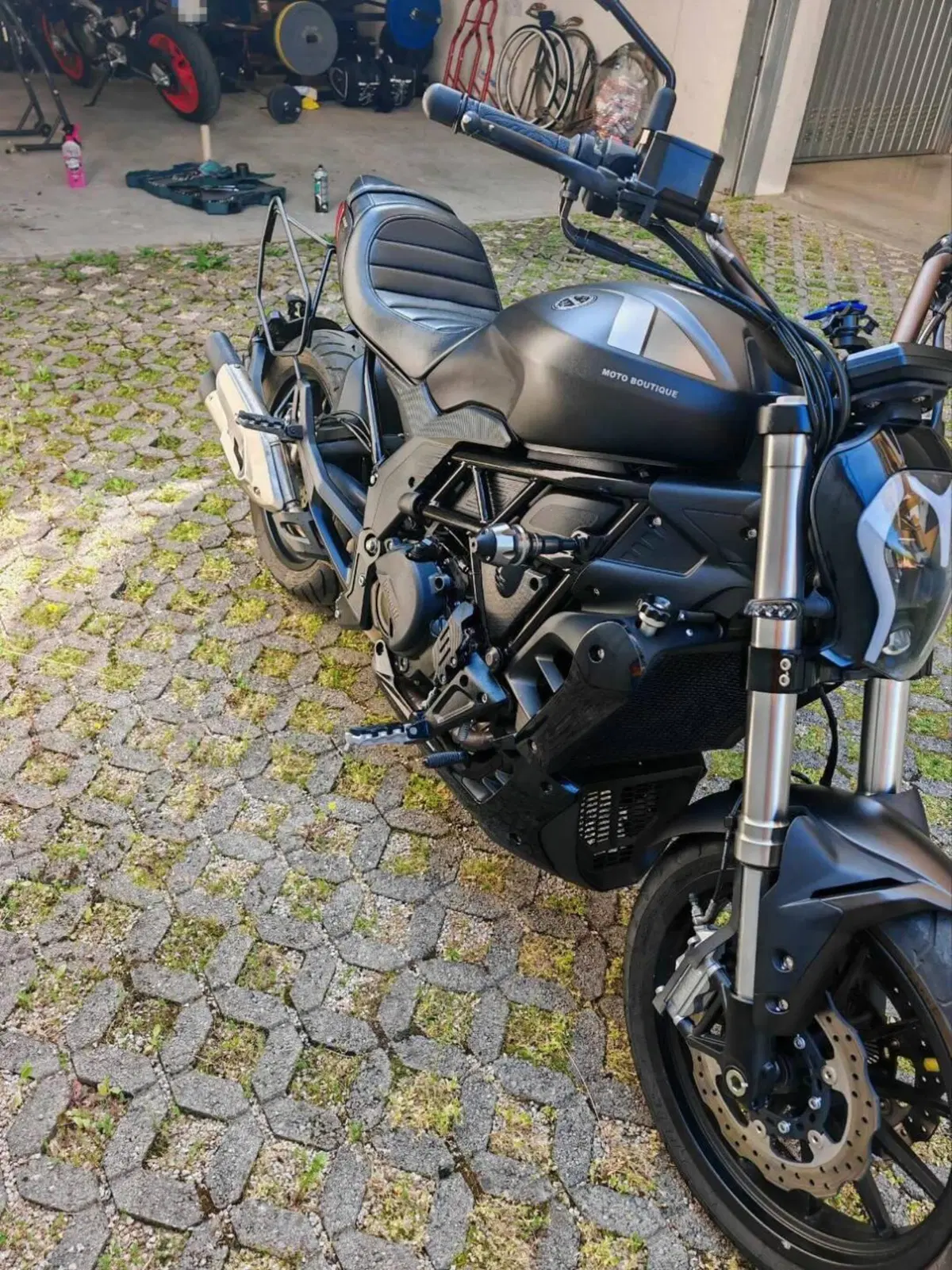 Benelli 502 C (2021 - 25) (16)