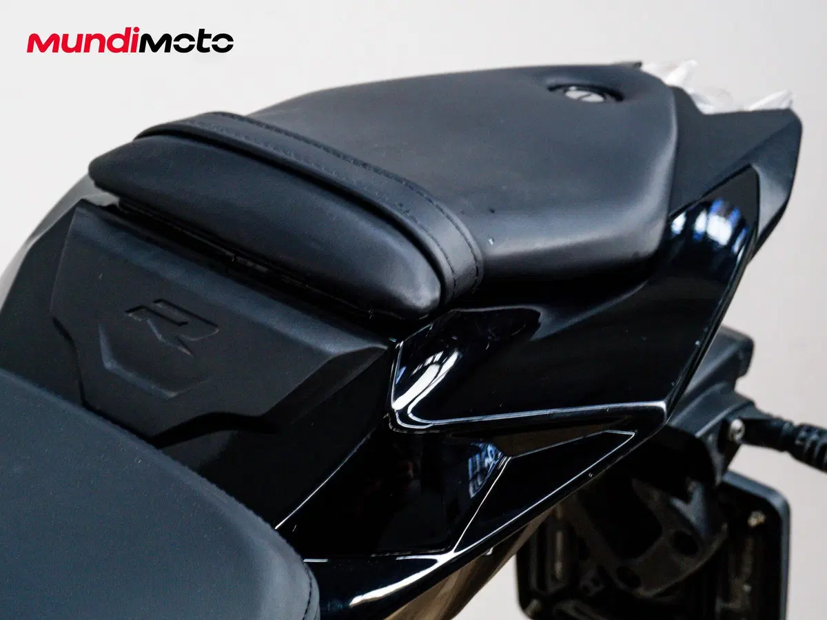 Bmw S 1000 R (2014 - 16) (24)