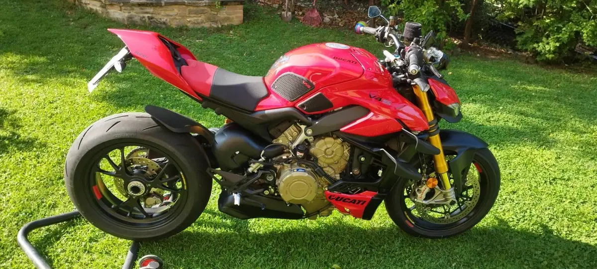 Ducati Streetfighter V4 S (2023 - 24)