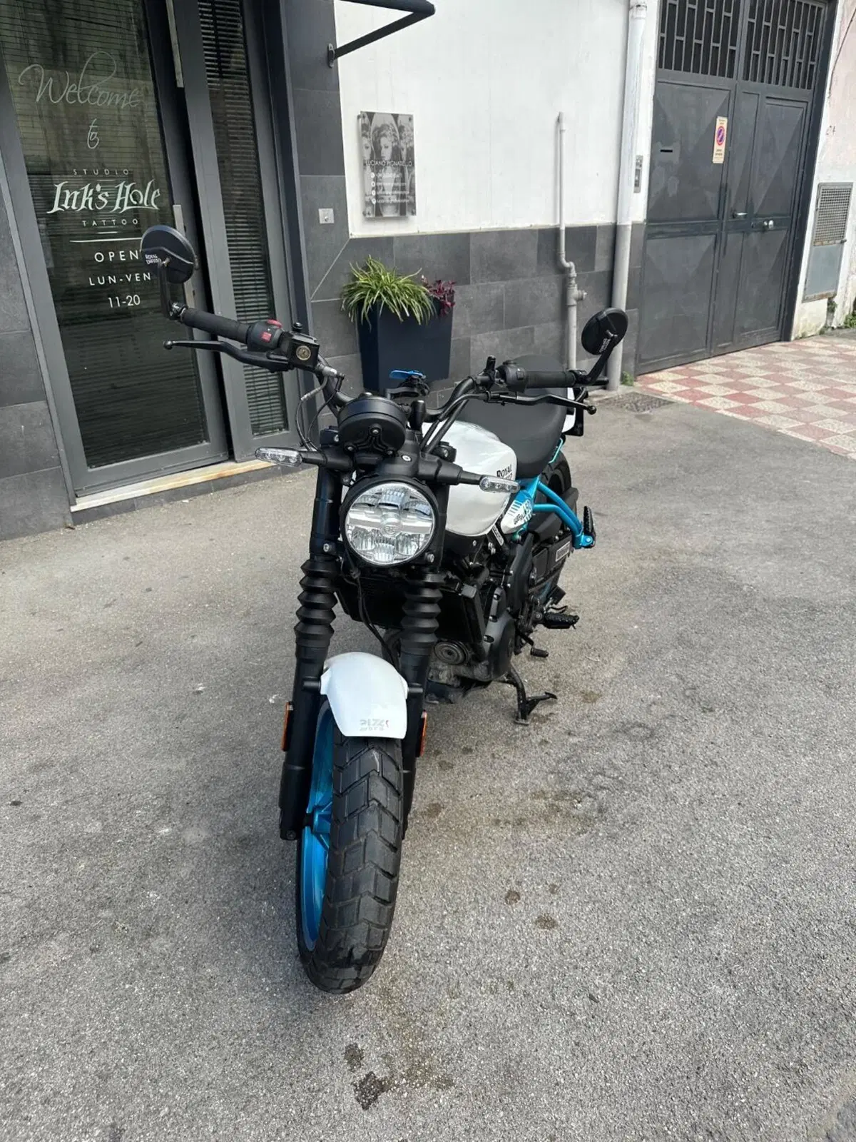 Royal Enfield Guerrilla 450 (2024 - 26) (5)