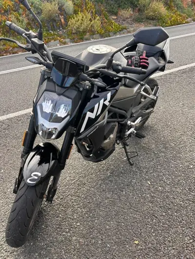 CFMOTO 300NK (2021 - 26) usata