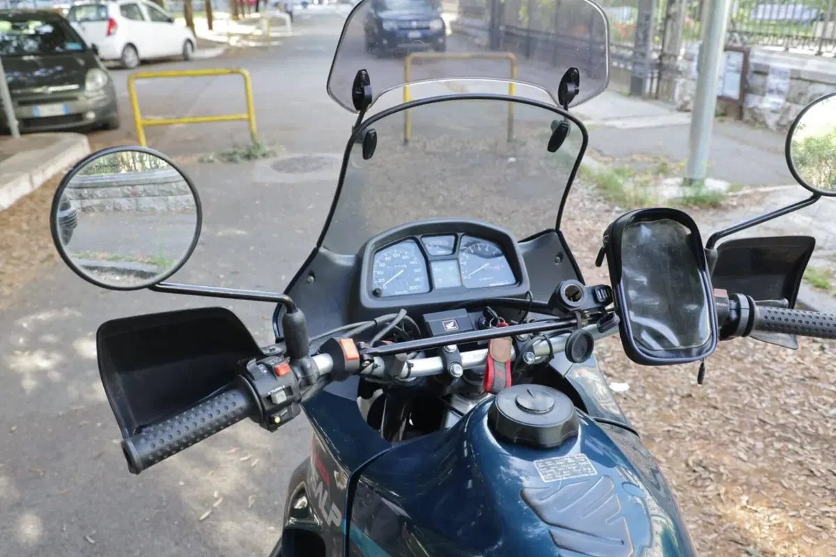 Honda XL 600 V TRANSALP  (6)